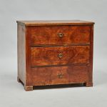979 4367 CHEST OF DRAWERS